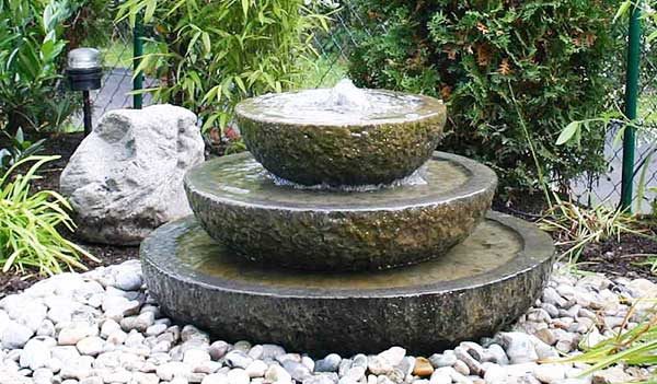 Đài phun nước bằng đá - Tạo điểm nhấn trang trí không gian 6 dai phun nuoc bang da 5