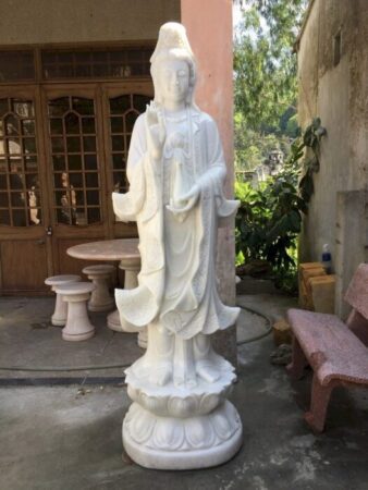 tuong phat tam thanh bang da 8 scaled